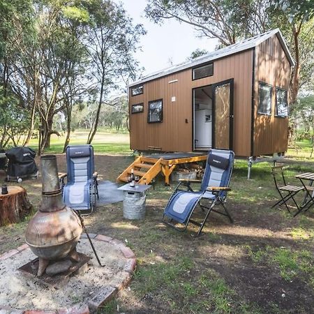 Tiny Hideaway At Cloverhills By Tiny Away Villa Newham Exterior photo